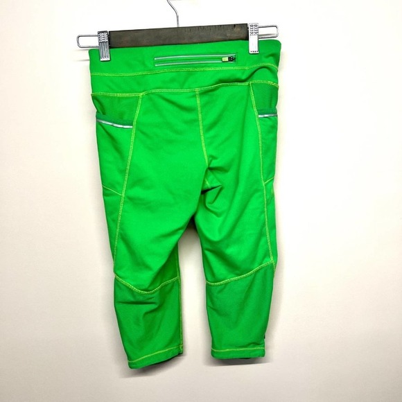 Athleta Lime Green Cropped Athletic Leggings Size XSP - Picture 3 of 6